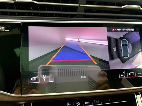 Certified 2025 Audi Q8 Premium Plus image 21