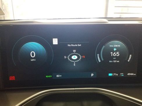 Used 2026 Hyundai Ioniq 9 Calligraphy AWD/4WD image 9