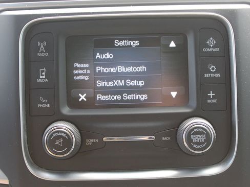Used 2016 RAM 1500 Classic SLT AWD/4WD image 45