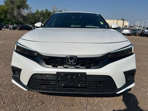 Used 2024 Honda Civic Sport Touring image 9
