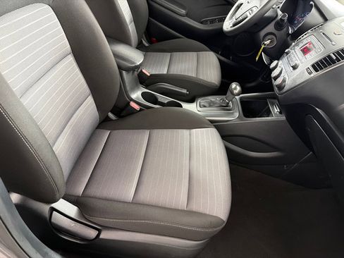 Used 2016 Kia Forte LX image 18