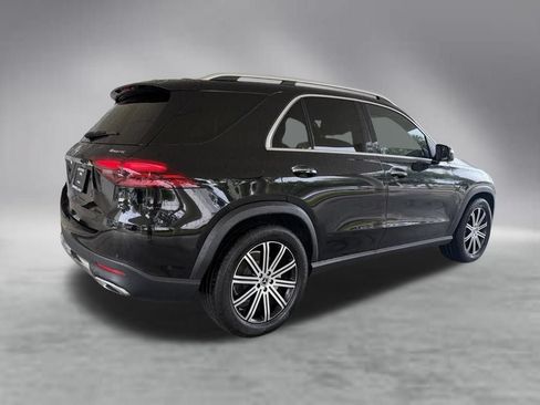 Used 2025 Mercedes-Benz GLE 350 4MATIC image 3
