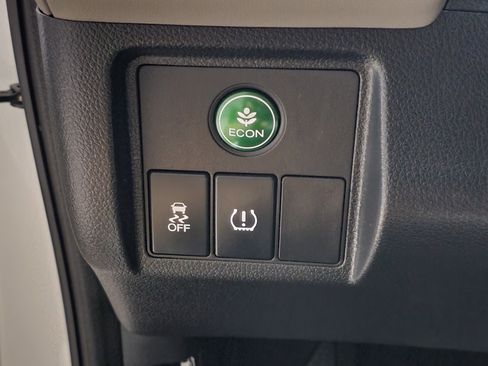Used 2021 Honda HR-V LX image 22