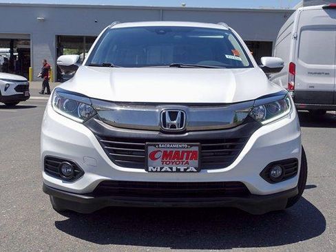 Used 2021 Honda HR-V EX image 3
