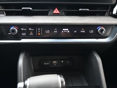 Used 2023 Kia Sportage X-Line w/ X-Line Premium Package AWD/4WD image 27
