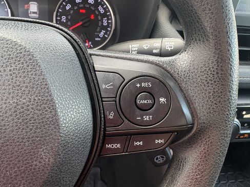 Used 2019 Toyota RAV4 LE w/ Carpet Mat Package FWD image 14
