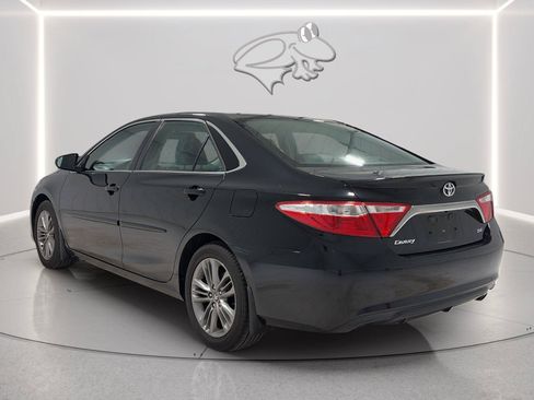 Used 2016 Toyota Camry SE w/ Protection Package (Q2) FWD image 3