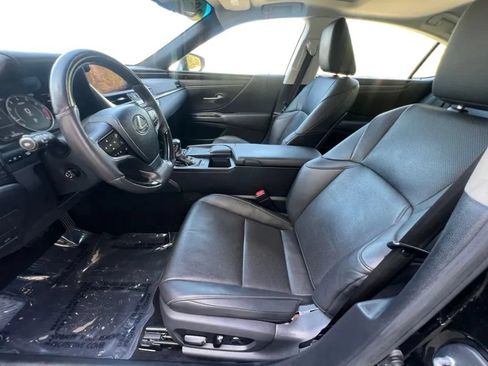 Used 2019 Lexus ES 350 w/ Premium Package FWD image 10