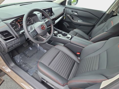 New 2026 Nissan Rogue SV w/ Rock Creek Premium Package AWD/4WD image 16