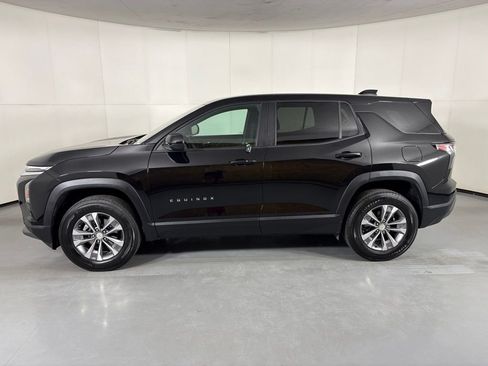 Used 2025 Chevrolet Equinox LT FWD image 5