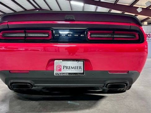 Used 2023 Dodge Challenger SRT Hellcat RWD image 4