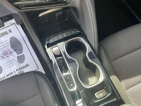 Used 2022 Buick Envision Preferred image 17