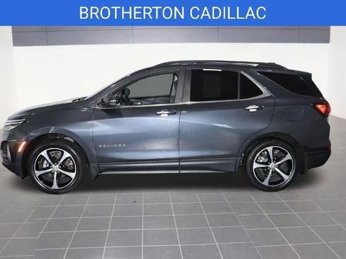 Certified 2022 Chevrolet Equinox LT image 3