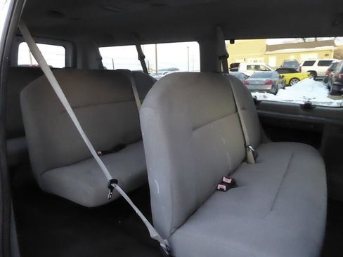 Used 2009 Ford E-350 and Econoline 350 XL image 24