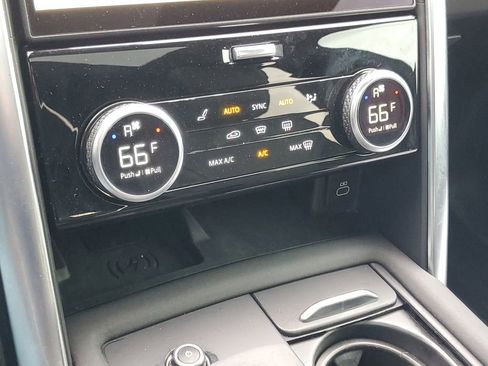 Certified 2023 Land Rover Discovery S R-Dynamic AWD/4WD image 24