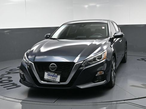 Used 2022 Nissan Altima 2.5 SL AWD/4WD image 5