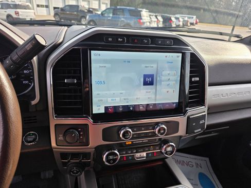 Used 2022 Ford F350 King Ranch w/ Chrome Package image 9