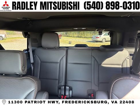 Used 2021 Chevrolet Tahoe High Country w/ Premium Package AWD/4WD image 15