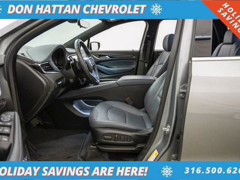 Used 2023 Buick Enclave Premium w/ Experience Buick Package image 5