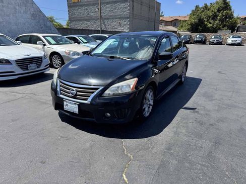 Used 2013 Nissan Sentra SR w/ Driver Pkg FWD image 11
