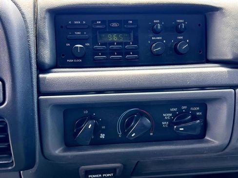 Used 1993 Ford F150 XL image 55
