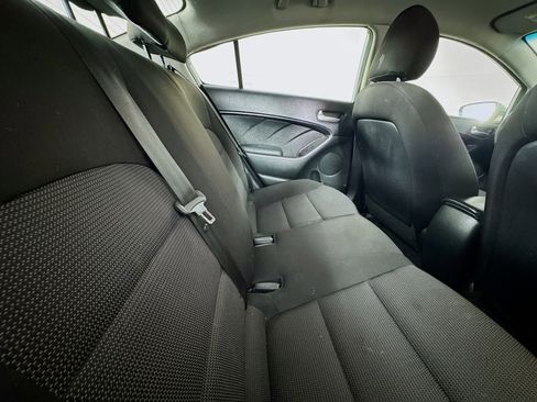 Used 2017 Kia Forte LX image 24