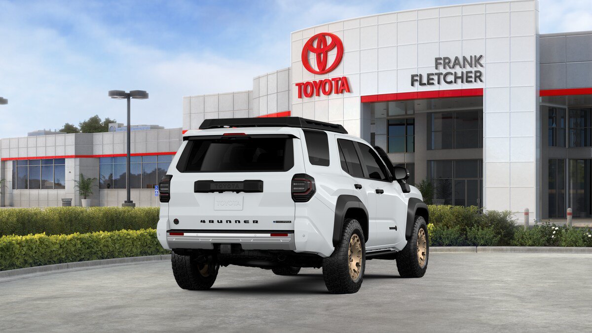 New 2026 Toyota 4Runner Trailhunter AWD/4WD image 9