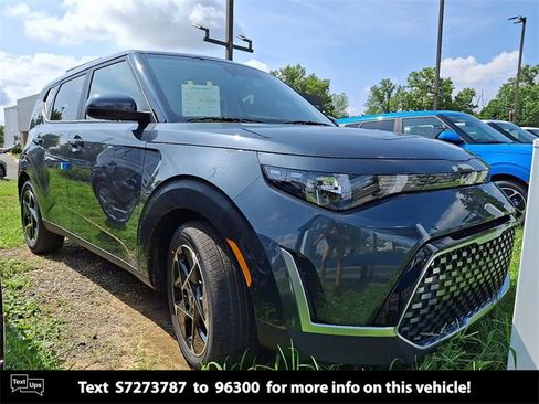 Certified 2025 Kia Soul EX image 1