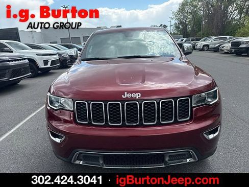 Used 2021 Jeep Grand Cherokee Limited w/ Trailer Tow Group IV image 8
