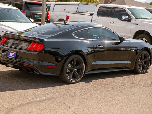 Used 2021 Ford Mustang GT w/ Black Accent Package RWD image 4