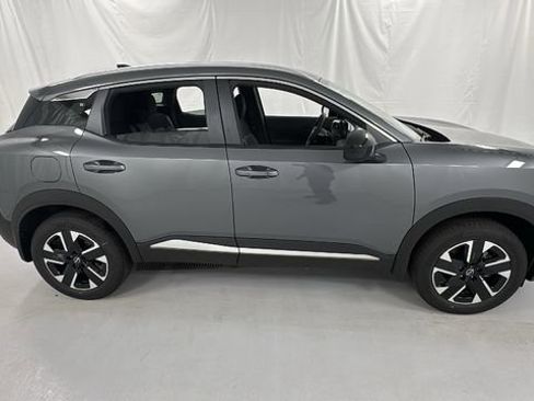 New 2026 Nissan Kicks SV w/ Cold Weather Package image 2