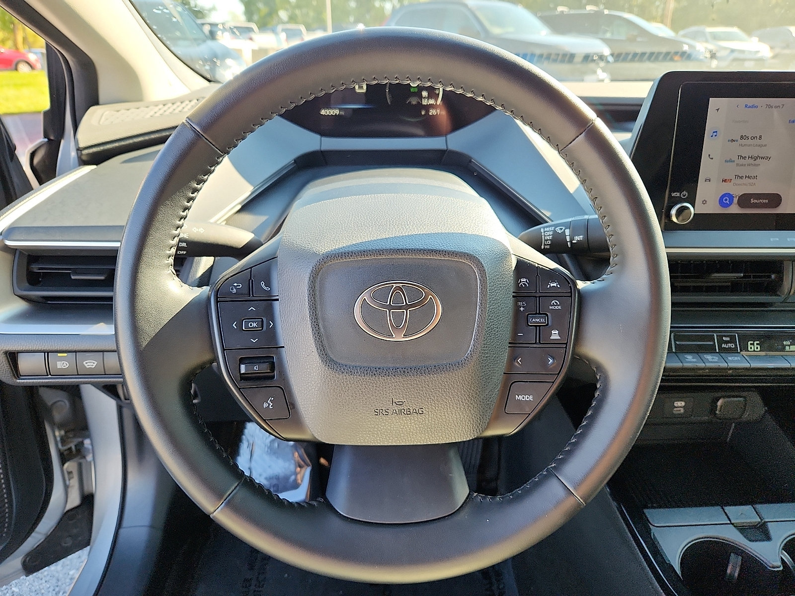 Used 2024 Toyota Prius LE FWD image 18