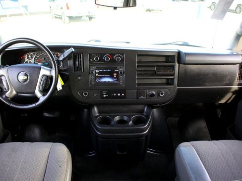 Used 2017 Chevrolet Express 2500 LT w/ LT Preferred Equipment Group image 31