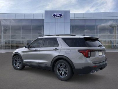 New 2026 Ford Explorer Active w/ Active Comfort Package