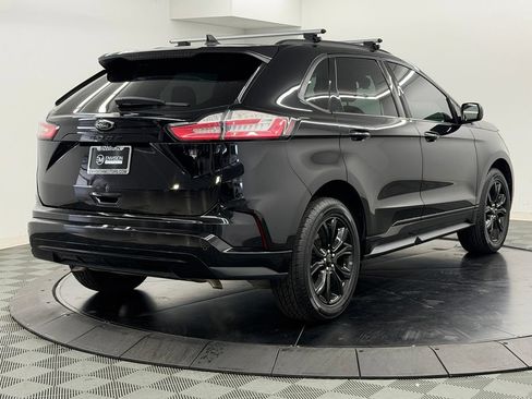 Used 2023 Ford Edge SE w/ Black Appearance Package AWD/4WD image 10