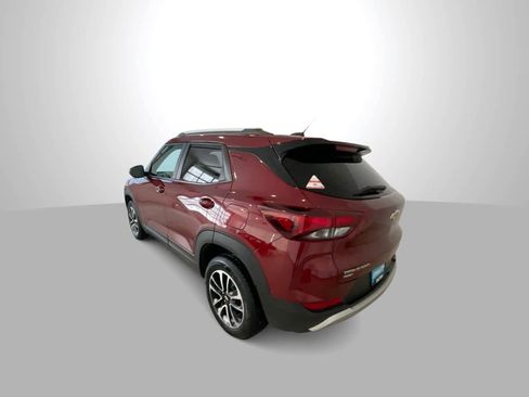 Used 2025 Chevrolet TrailBlazer LT image 6