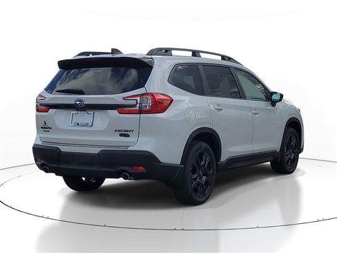 New 2025 Subaru Ascent Bronze Edition image 3
