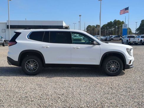 New 2026 GMC Acadia Elevation w/ LPO, Floor Liner Package FWD image 9