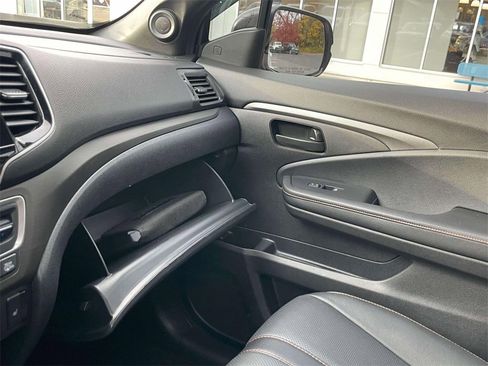 Certified 2022 Honda Passport TrailSport image 33