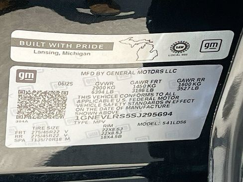 Used 2025 Chevrolet Traverse RS AWD/4WD image 34
