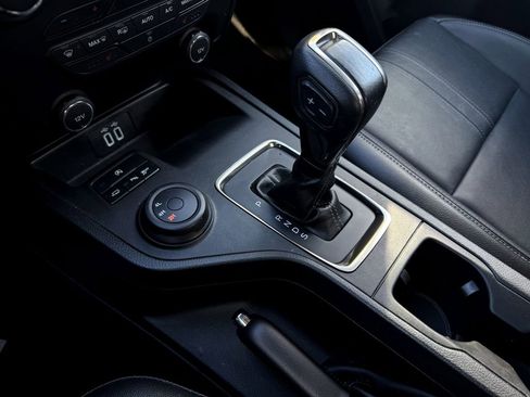 Used 2020 Ford Ranger Lariat w/ Equipment Group 501A Mid image 25