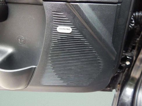 Used 2018 Dodge Challenger SXT Plus image 14