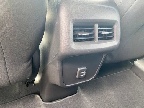 Certified 2022 Chevrolet Equinox LS w/ Driver Confidence II Package AWD/4WD image 19