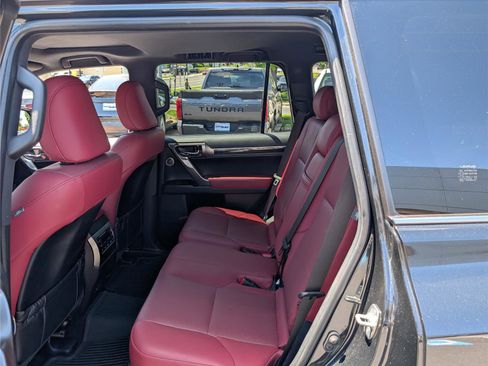 Used 2023 Lexus GX 460 Premium w/ Premium Plus Package AWD/4WD image 15