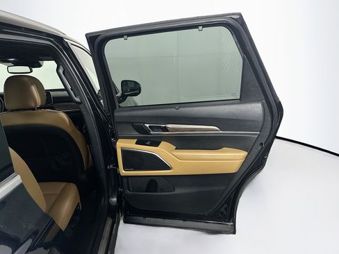 Used 2020 Kia Telluride SX w/ Towing Package image 34