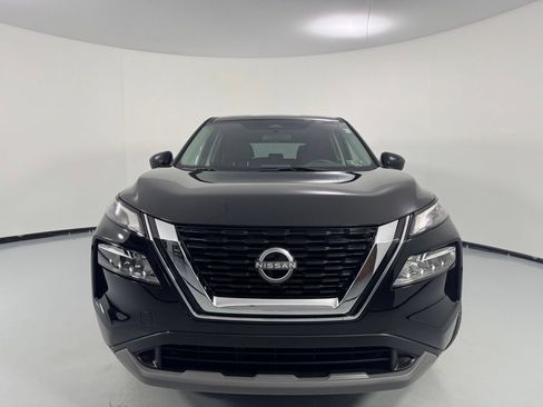 Used 2023 Nissan Rogue SV AWD/4WD image 2