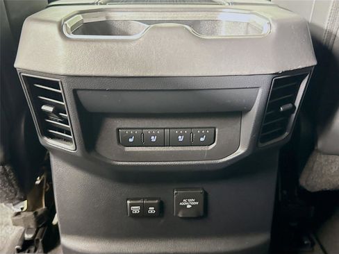 Used 2023 Toyota Tundra Platinum image 14