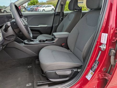 Used 2025 Kia K4 FWD image 7