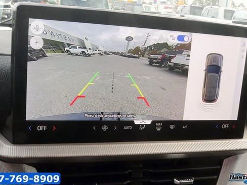 New 2026 Ford Explorer Active RWD image 27