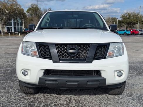 Used 2019 Nissan Frontier SV w/ Value Truck Package image 9